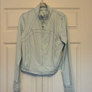 Lululemon Athletica Sheer Blue cropped define jacket nulu size 12.